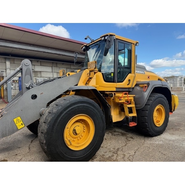 2020 Volvo L120H-47049972