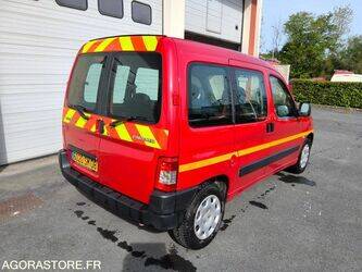 2006-peugeot-partner-1451175-47056073