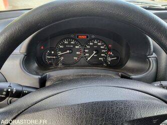 2006-peugeot-partner-1451175-47056080