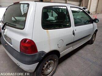 2005-renault-twingo-1451177-47056124