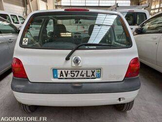 2005-renault-twingo-1451177-47056126