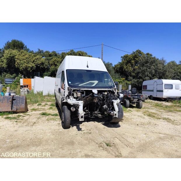 2021 Peugeot BOXER-47056149
