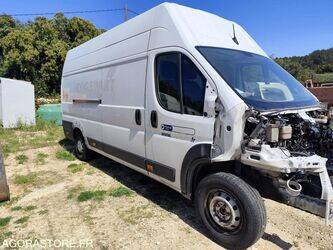 2021-peugeot-boxer-1451179-47056150