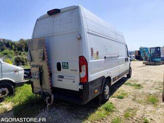 2021-peugeot-boxer-1451179-47056151