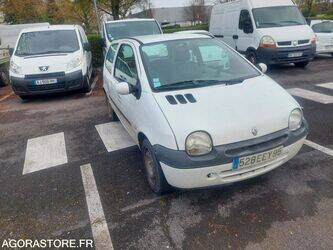 2006-renault-twingo-1451180-47056178