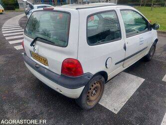 2006-renault-twingo-1451180-47056179