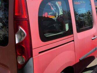 2012-renault-kangoo-1451181-47056204