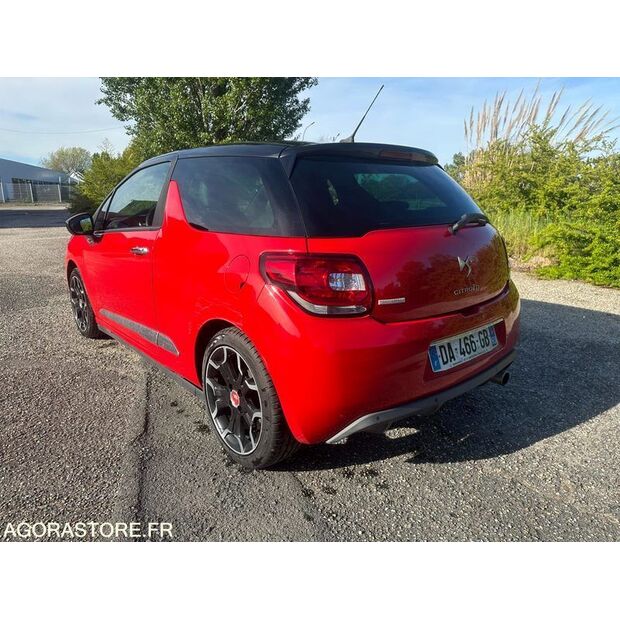 2013 سيتروين DS3-47056308