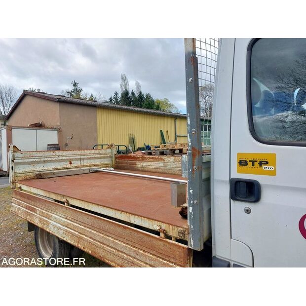 2001 Renault Mascott-47056321