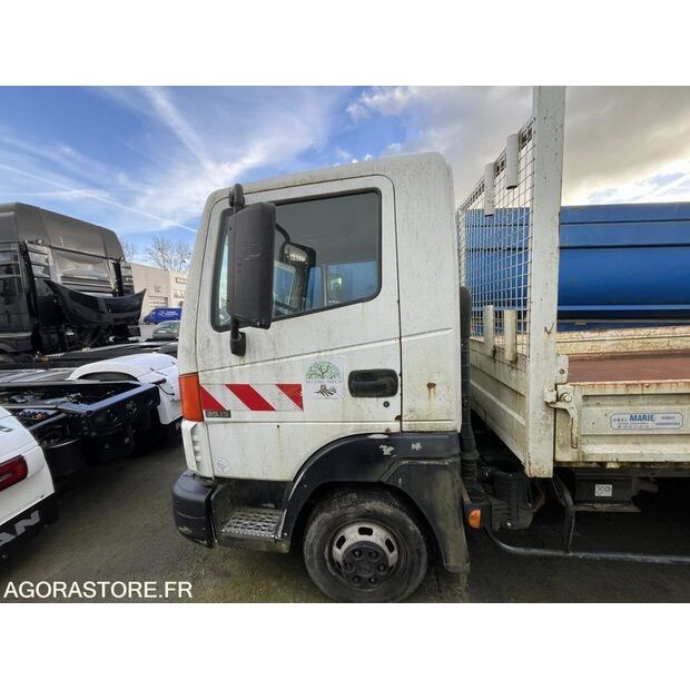 2007 NISSAN Atleon-47056323