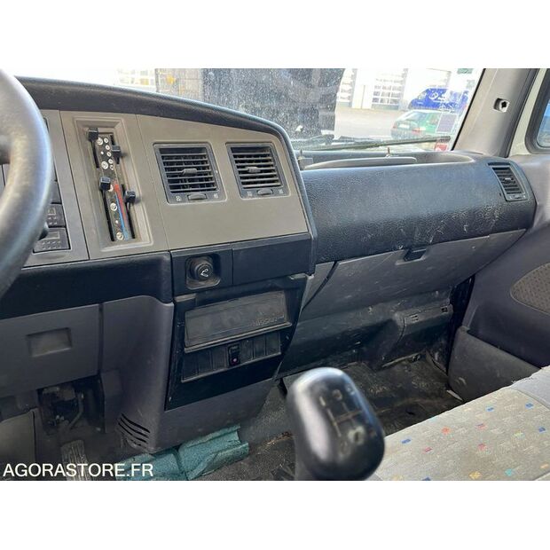 2007 NISSAN Atleon-47056331
