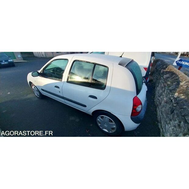 2005 Renault Clio-47056512
