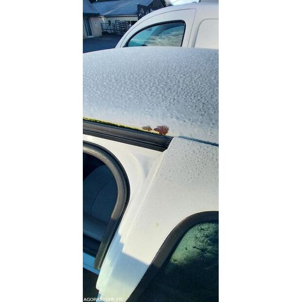 2005 Renault Clio-47056519