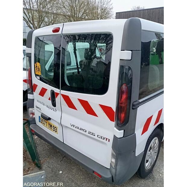2004 Opel Vivaro-47056537