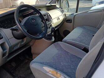 2004-opel-vivaro-1451196-47056539