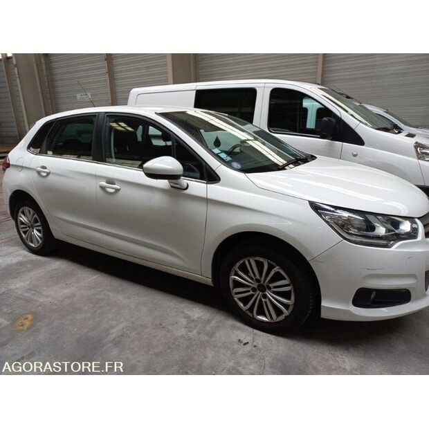 2016 Citroen C4-47056645