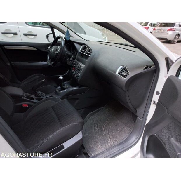 2016 Citroen C4-47056661