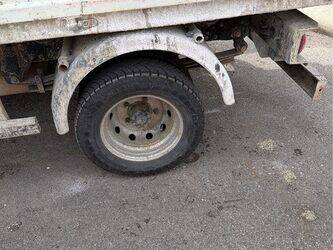 2013-renault-maxity-1451207-47056764