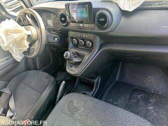 2023-mercedes-benz-citan-47056824