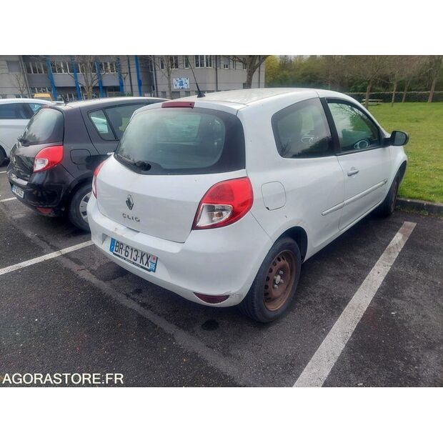 2011 Renault Clio-47057019