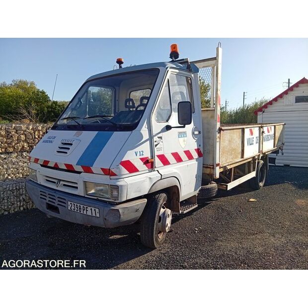 1996 Renault B110-47057041