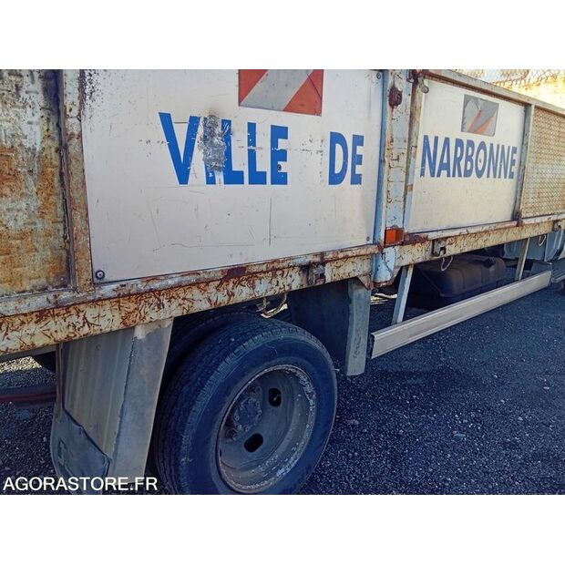 1996 Renault B110-47057048