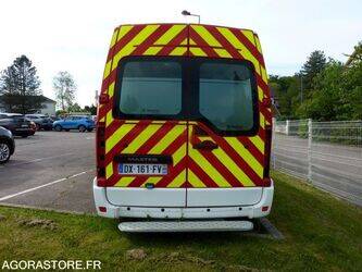 2015-renault-master-1451224-47057187