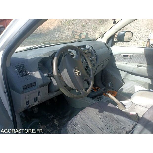 2006 Toyota Hilux-47057275