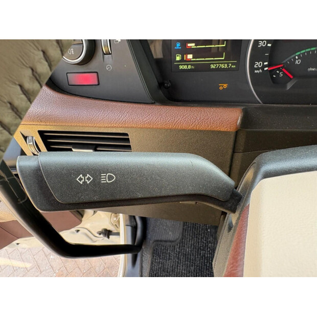 2017 Volvo FH-47058731