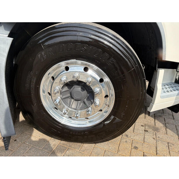 2017 Volvo FH-47058740