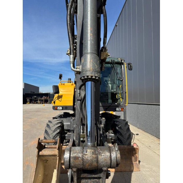 2017 Volvo EW140D-47059197