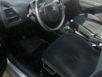 2007-citroen-c4-1451277-47072313