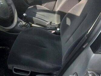 2007-citroen-c4-1451277-47072314