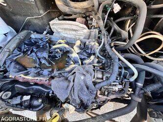 2011-ford-transit-1451278-47072361