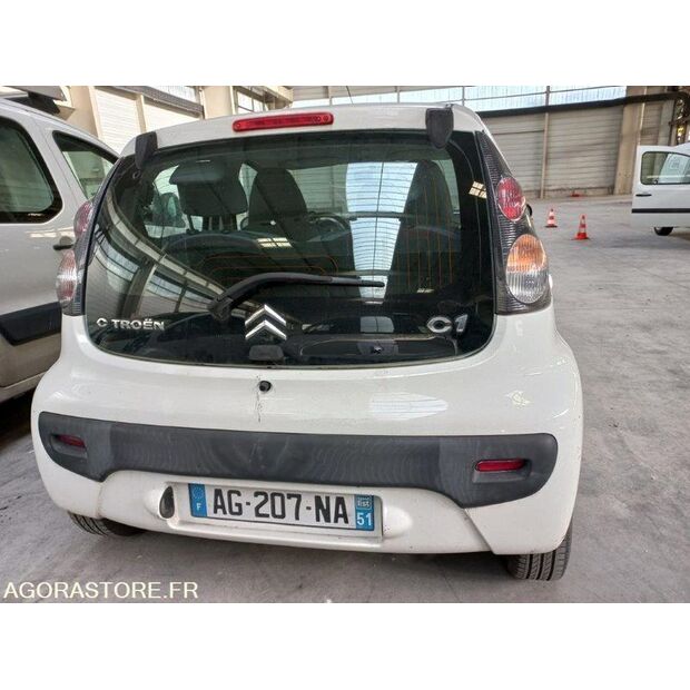 2009 سيتروين C1-47072394