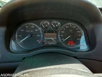 2006-peugeot-307-1451284-47072518