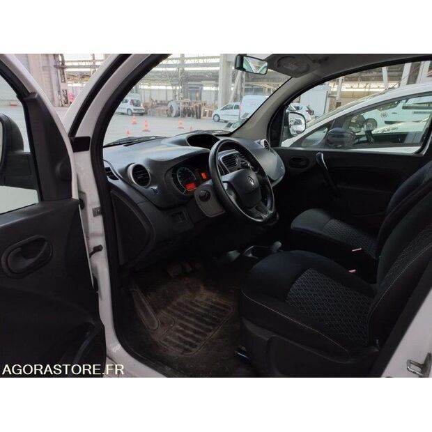 2013 رينو Kangoo-47072557