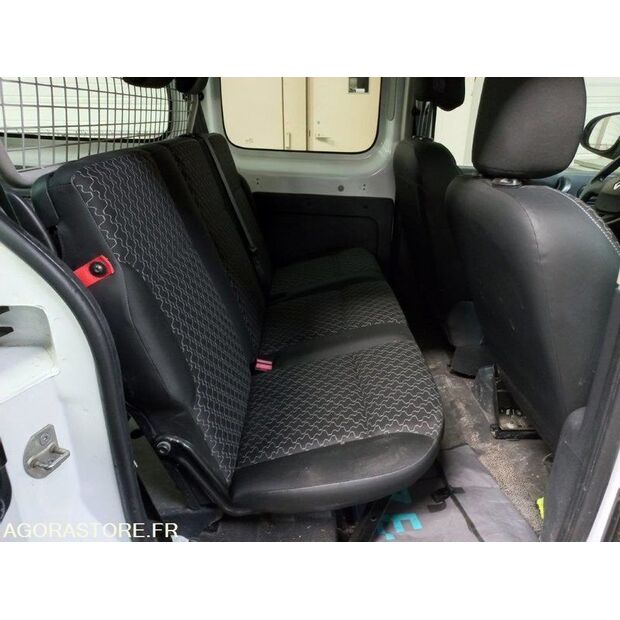 2013 رينو Kangoo-47072560