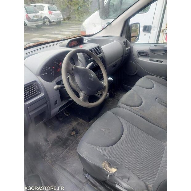 2010 Peugeot Expert-47072626