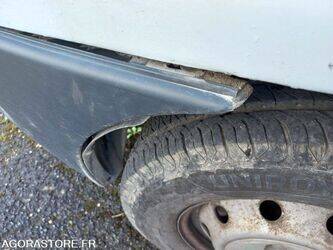 2002-peugeot-boxer-1451288-47072664