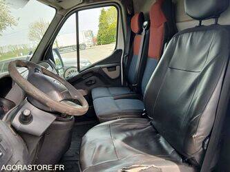 renault-master-1451291-47072724