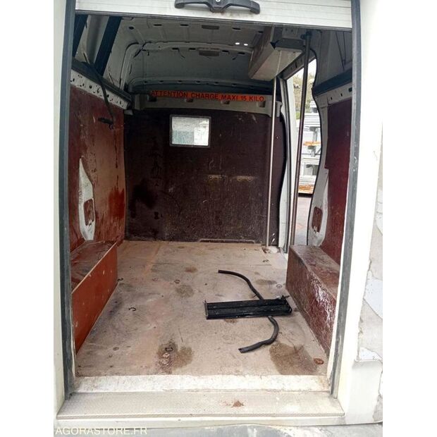 2009 Renault Trafic-47072750