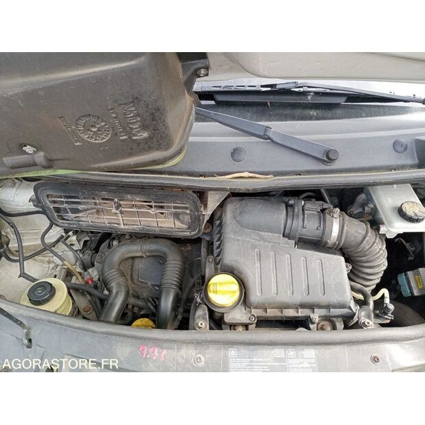 2009 Renault Trafic-47072752
