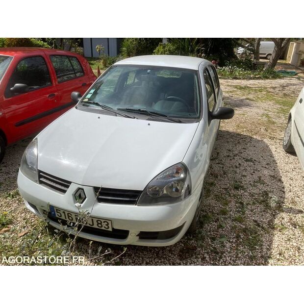 2006 رينو Clio-47072801