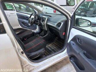 2015-peugeot-108-1451303-47072988