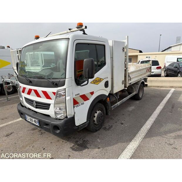 2013 Renault Maxity-47073123