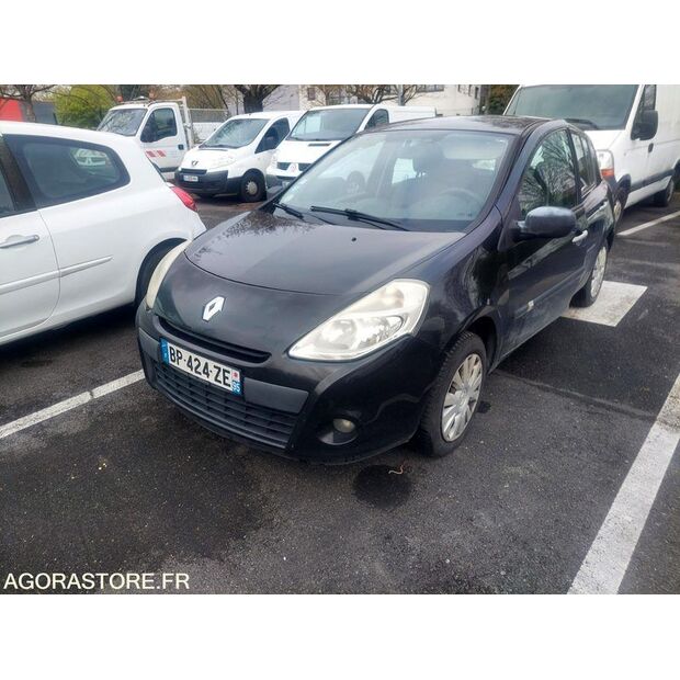 2011 Renault Clio-47073150