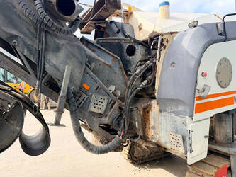 2014-wirtgen-w100fi-1451304-47074211