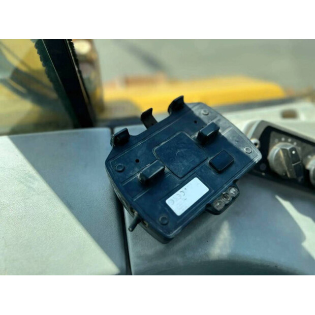 2016 Caterpillar D6N LGP-47074382