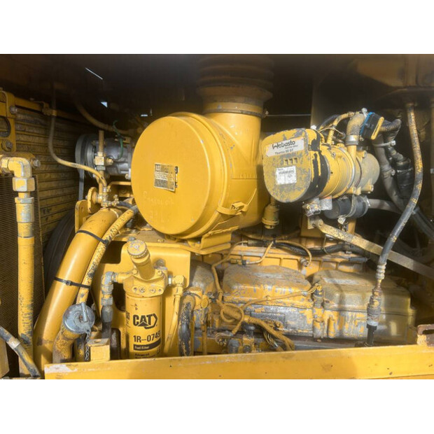 2005 Caterpillar D7RII-47074559